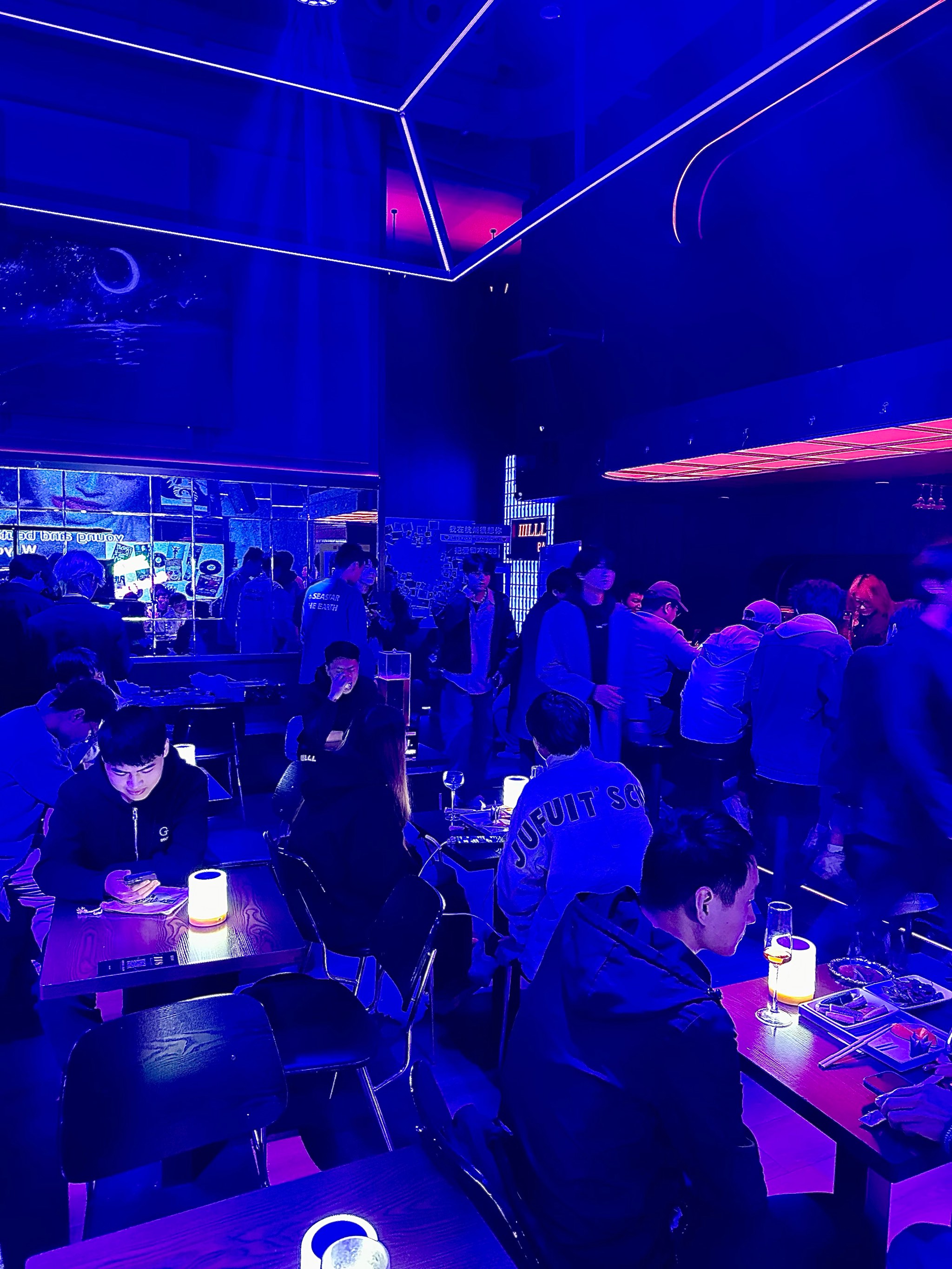 南充商务KTV低端场，尽享独特娱乐体验-高坪区ktv预订